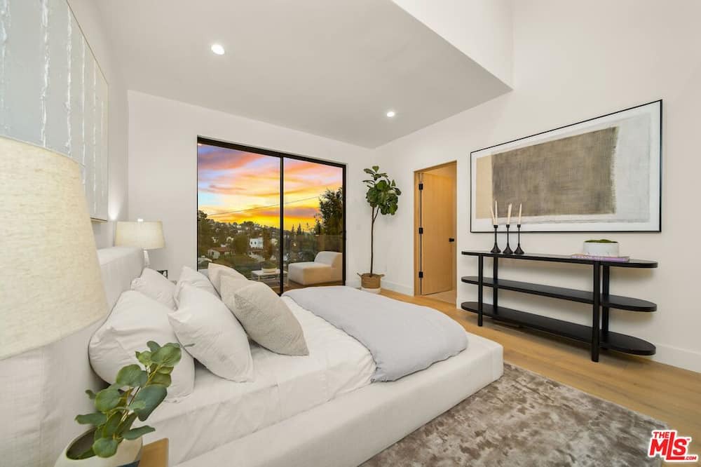 Photo of Bedroom in Beachwood Canyon