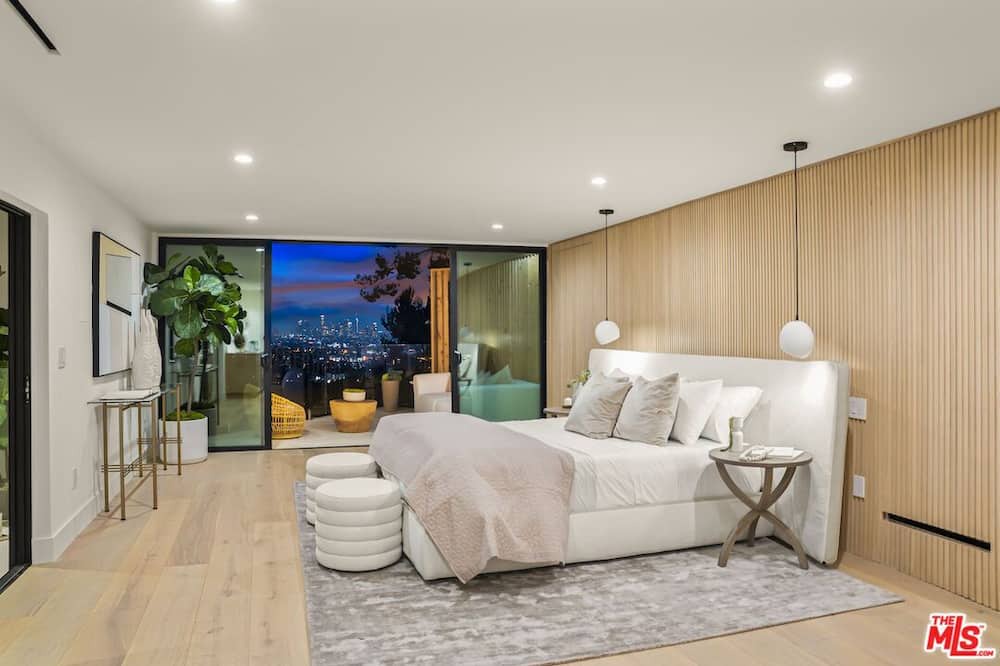Photo of Bedroom in Beachwood Canyon