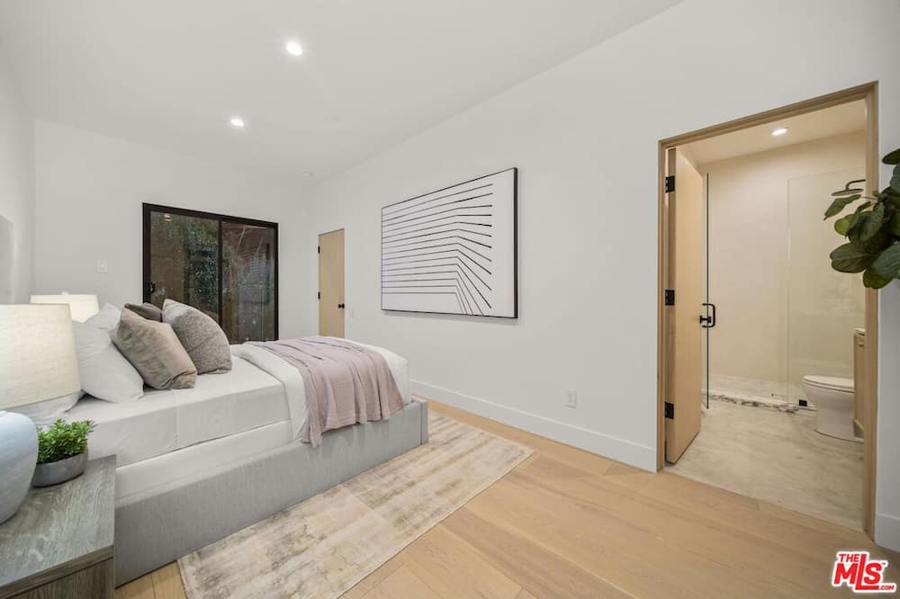 Photo of Bedroom in Beachwood Canyon