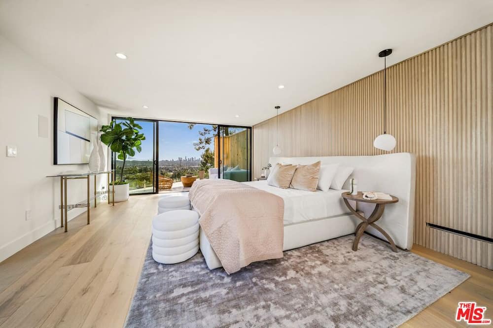 Photo of Bedroom in Beachwood Canyon