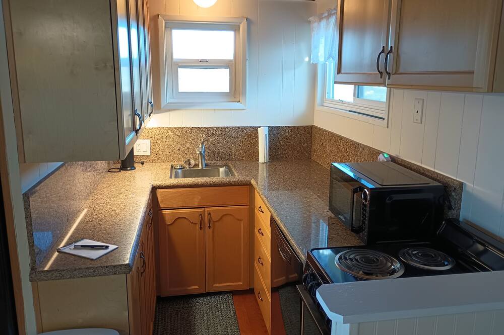 Photo of Kitchen in East Grove