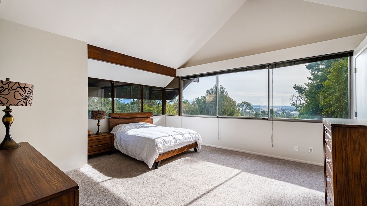 Photo of Bedroom in Fullerton
