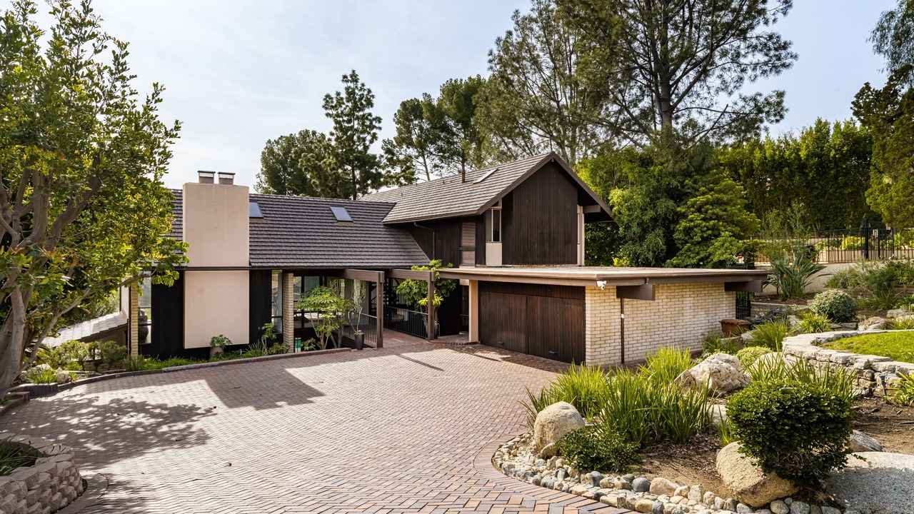 Photo of Outdoor in Fullerton