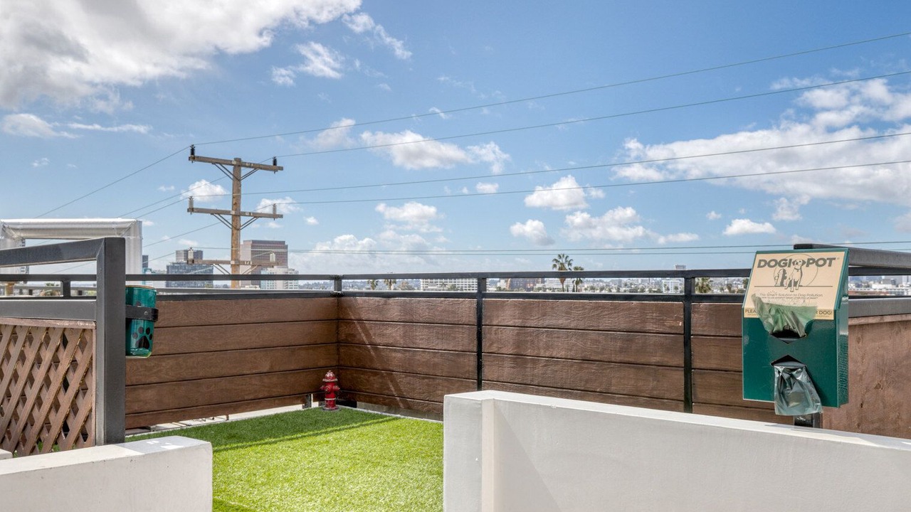 Photo of Outdoor in La Brea