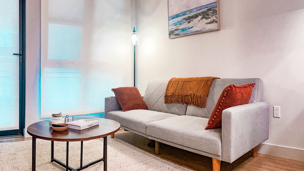 Photo of Livingroom in Downtown