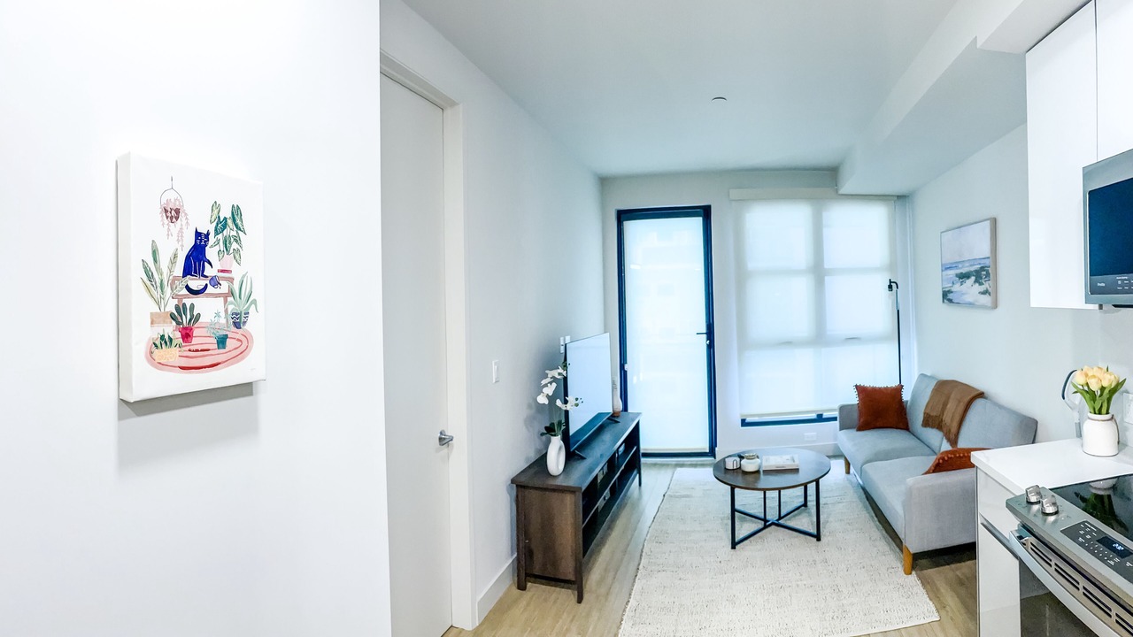 Photo of Livingroom in Downtown