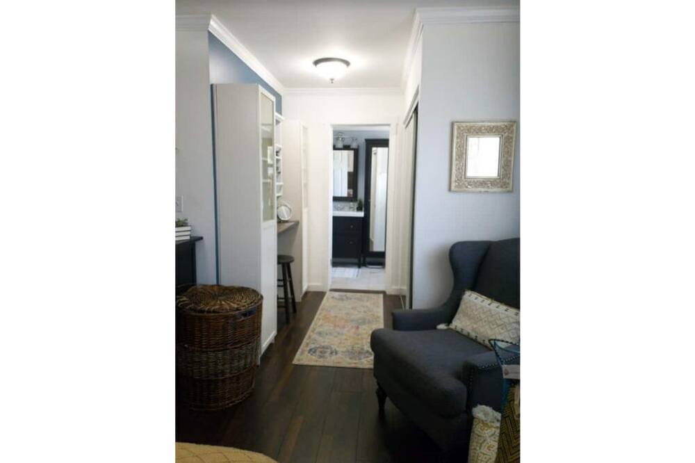 Photo of Livingroom in Canyon Country