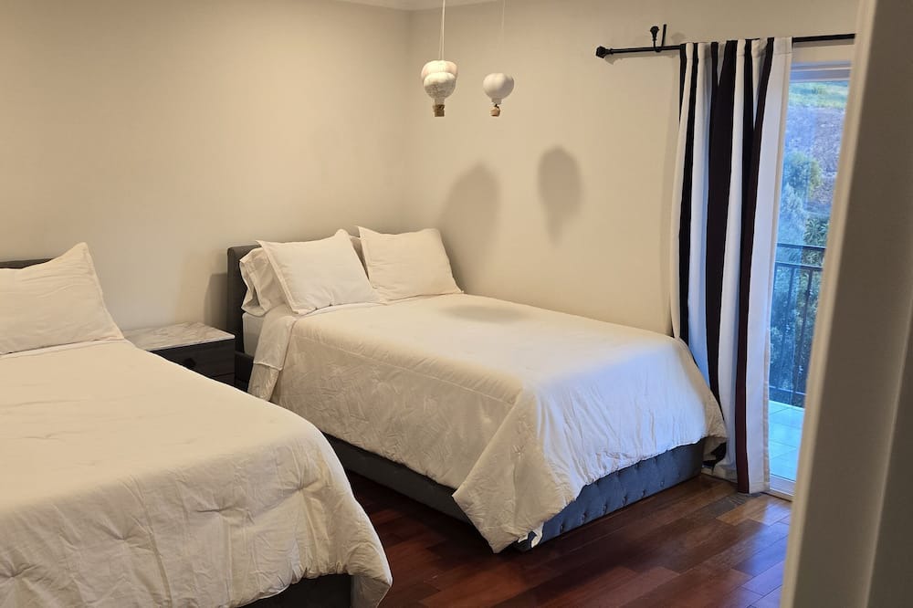 Photo of Bedroom in Eagle Rock