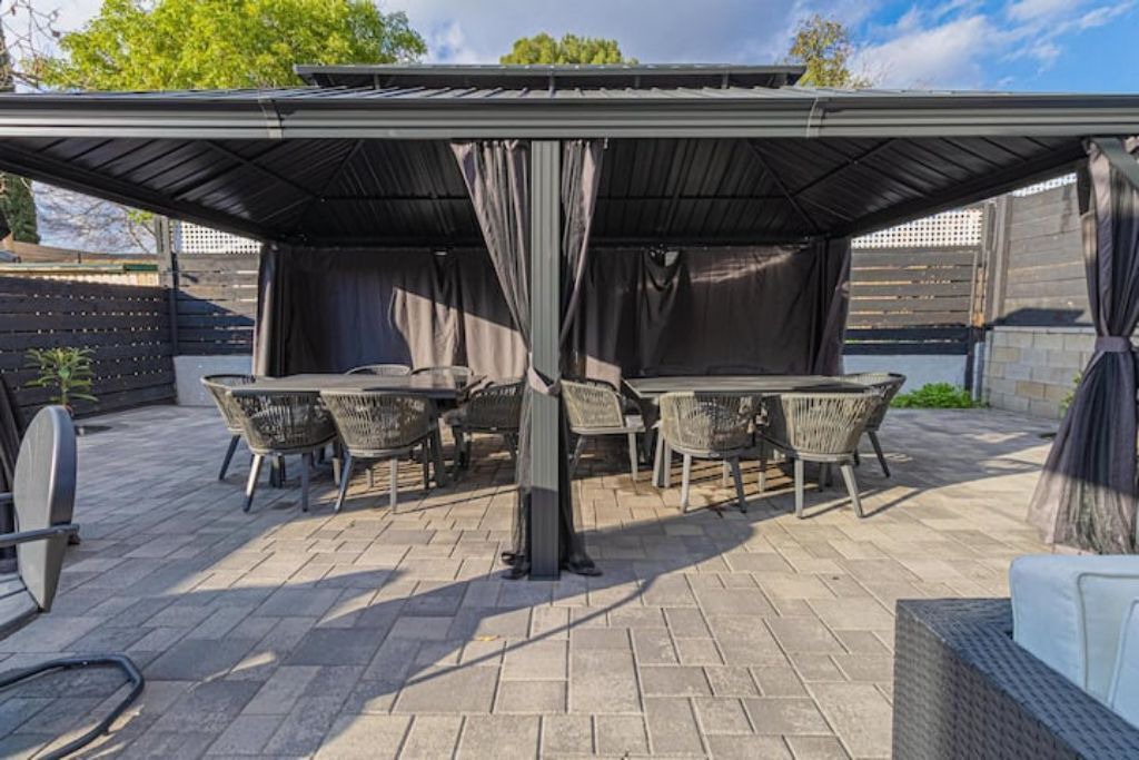 Photo of Patio Balcony in Lake Balboa