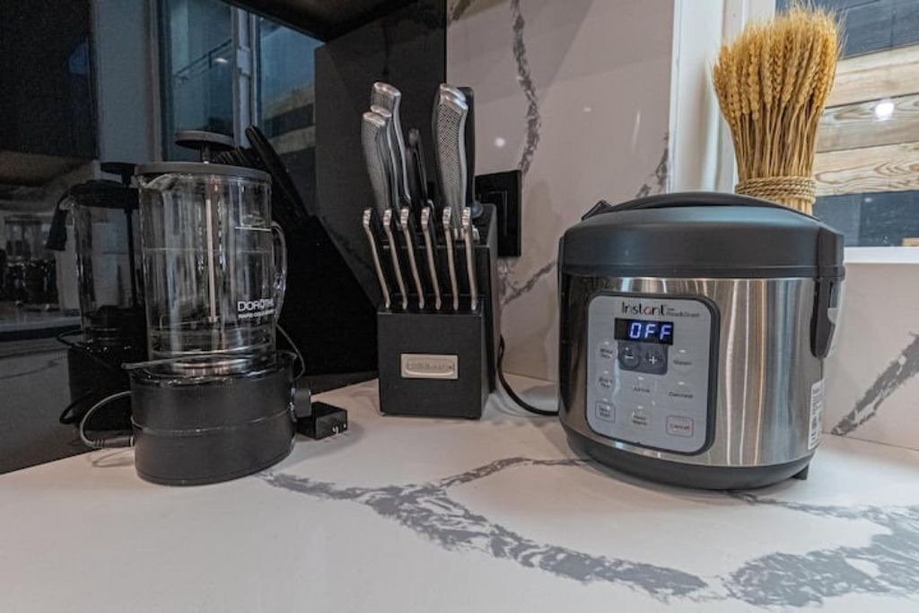 Photo of Kitchen in Lake Balboa