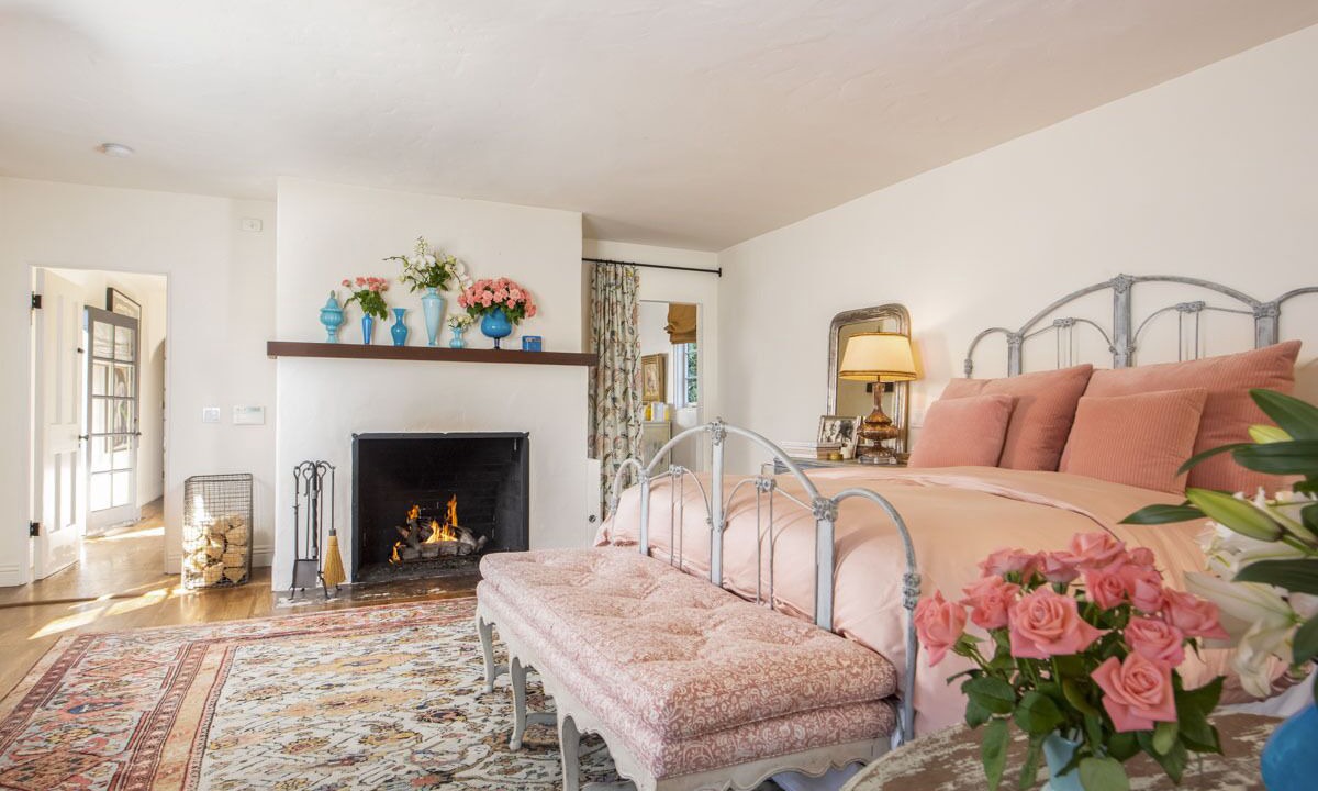 Photo of Livingroom in Hedgerow