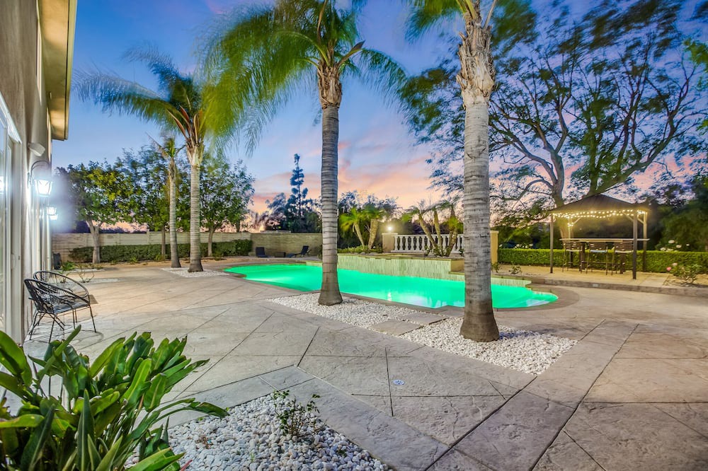 Photo of Outdoor in Chatsworth