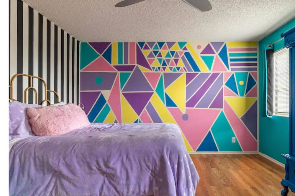 Photo of Bedroom in Sylmar