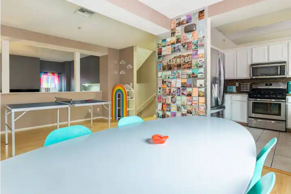 Photo of Kitchen in Sylmar