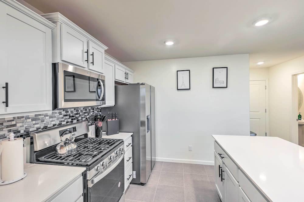 Photo of Kitchen in Pumpkin Center