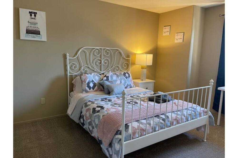 Photo of Bedroom in Moreno Valley