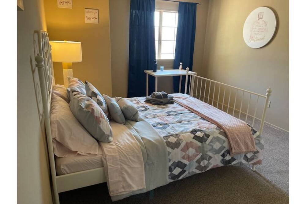 Photo of Bedroom in Moreno Valley