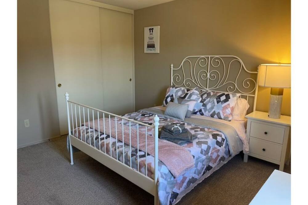 Photo of Bedroom in Moreno Valley