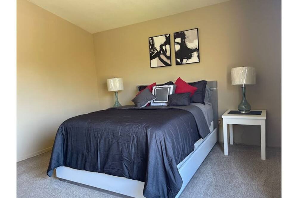 Photo of Bedroom in Moreno Valley