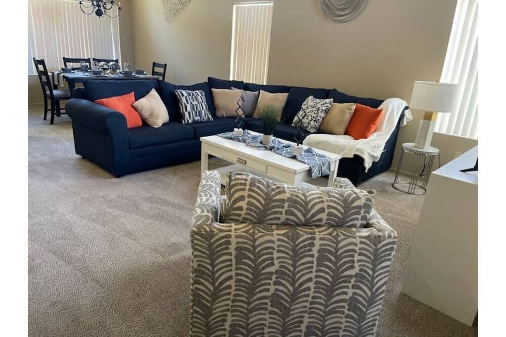 Photo of Livingroom in Moreno Valley