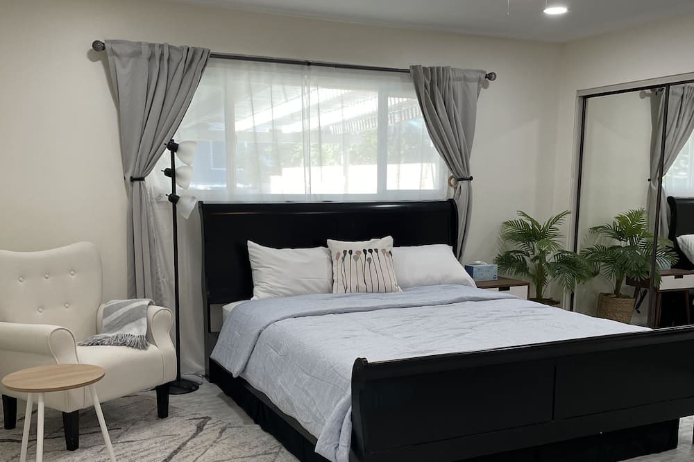 Photo of Bedroom in Chino