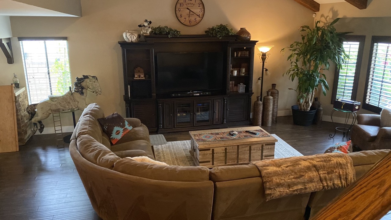 Photo of Livingroom in Agoura Hills