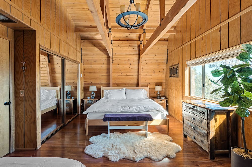Photo of Bedroom in Whispering Forest