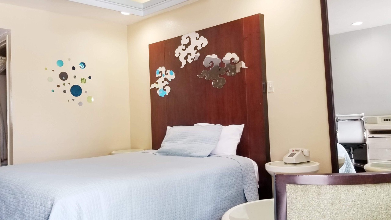 Photo of Bedroom in Buena Park