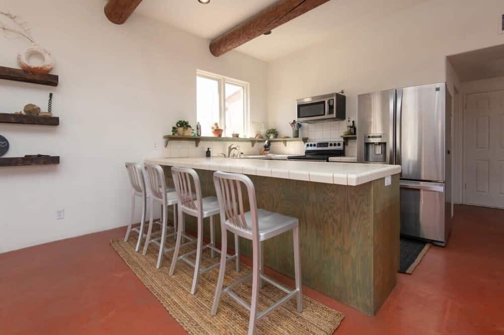 Photo of Kitchen in Joshua Tree Highlands