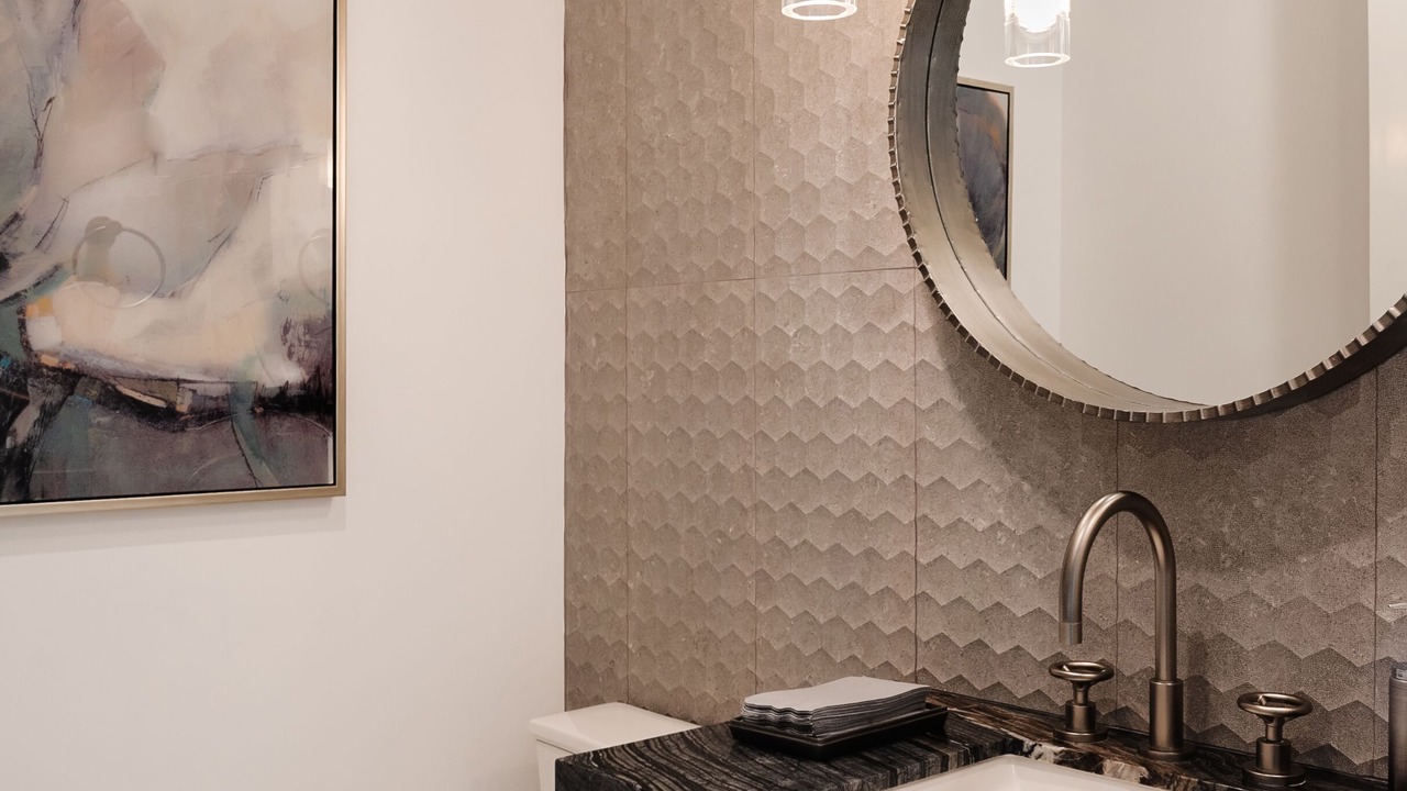 Photo of Bathroom in The Strand