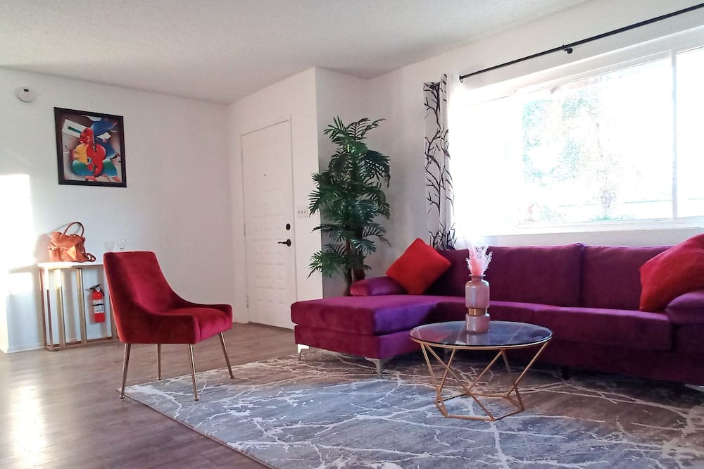 Photo of Livingroom in Indian Cove