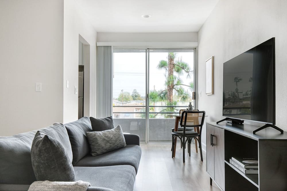 Photo of Livingroom in Los Feliz