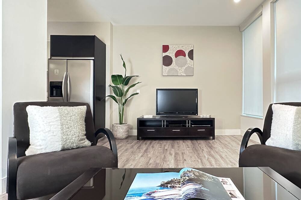 Photo of Livingroom in Westlake South