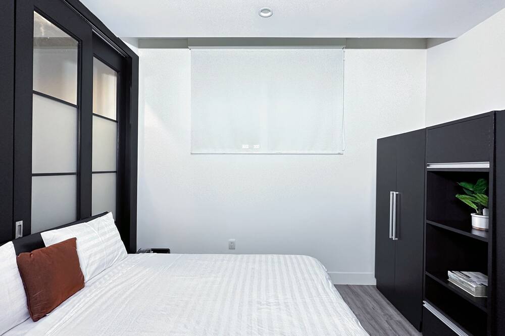 Photo of Bedroom in Westlake South