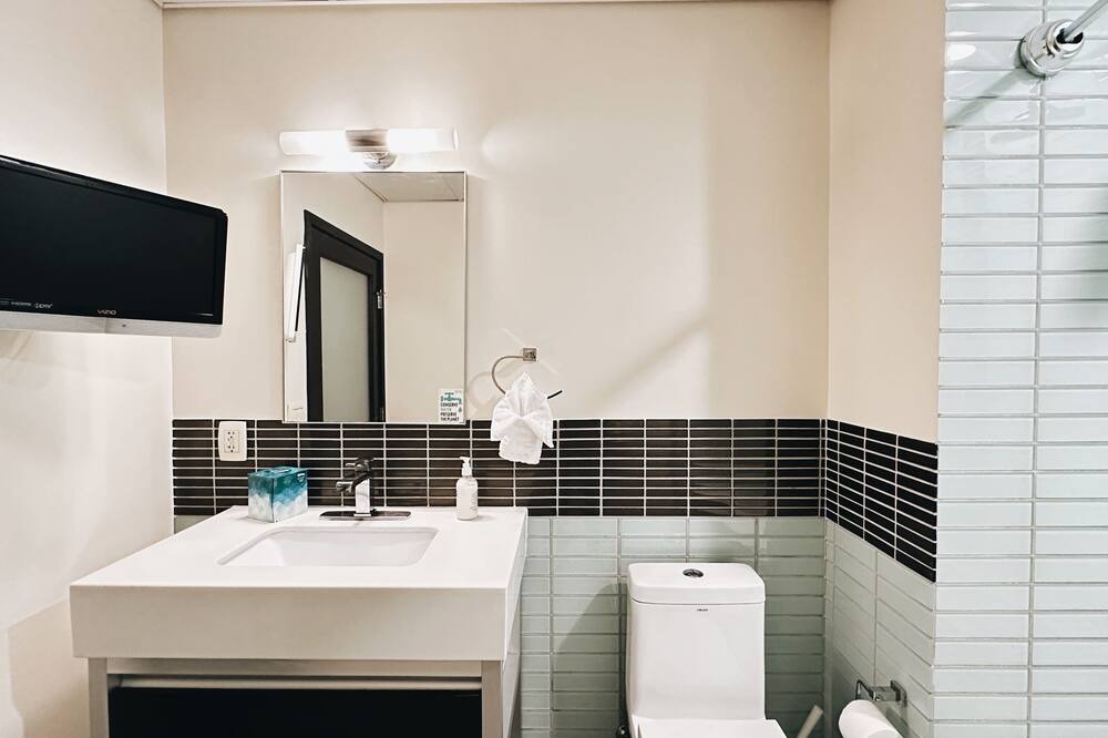 Photo of Bathroom in Westlake South