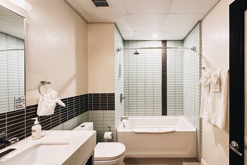 Photo of Bathroom in Westlake South