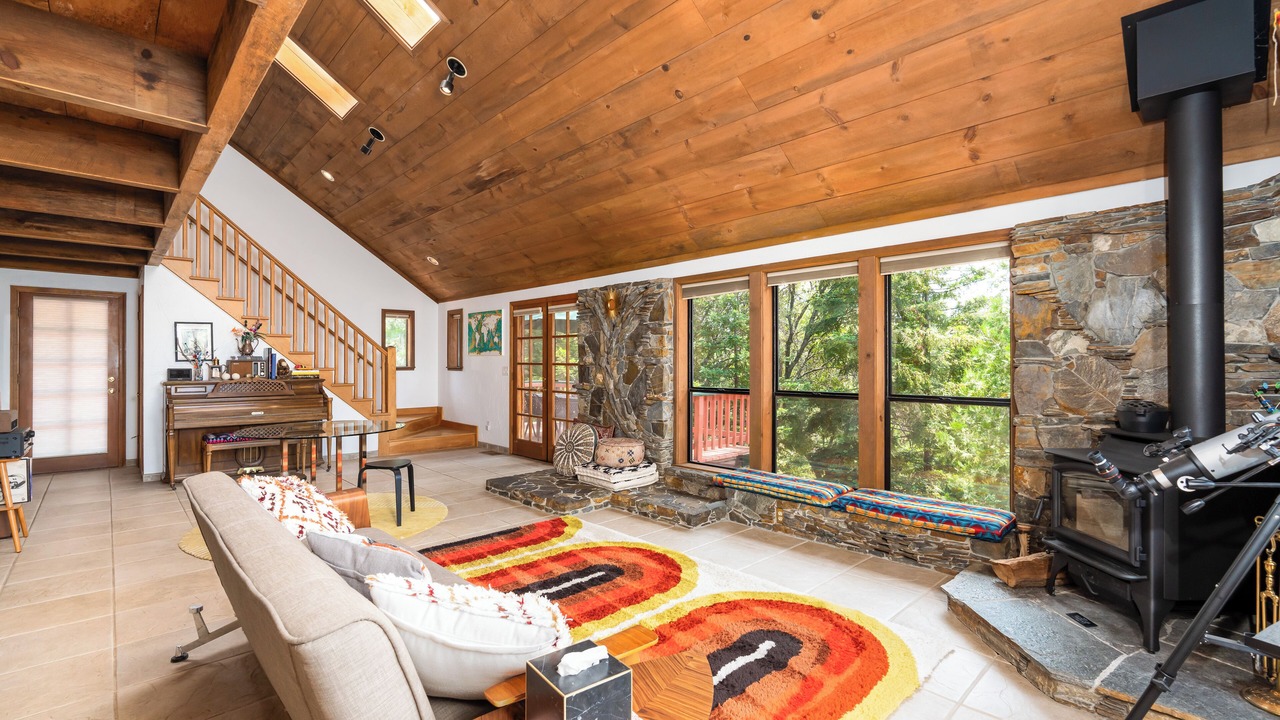 Photo of Livingroom in Wishon