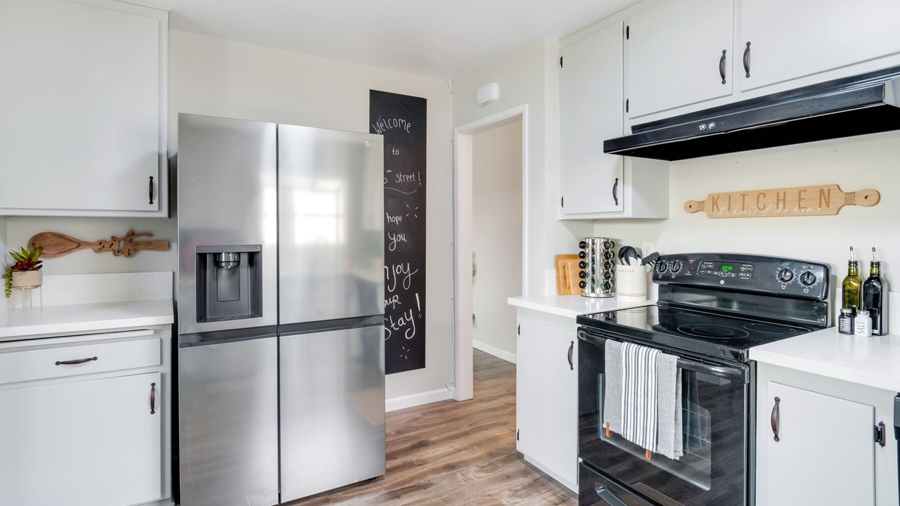 Photo of Kitchen in NE - Sterling