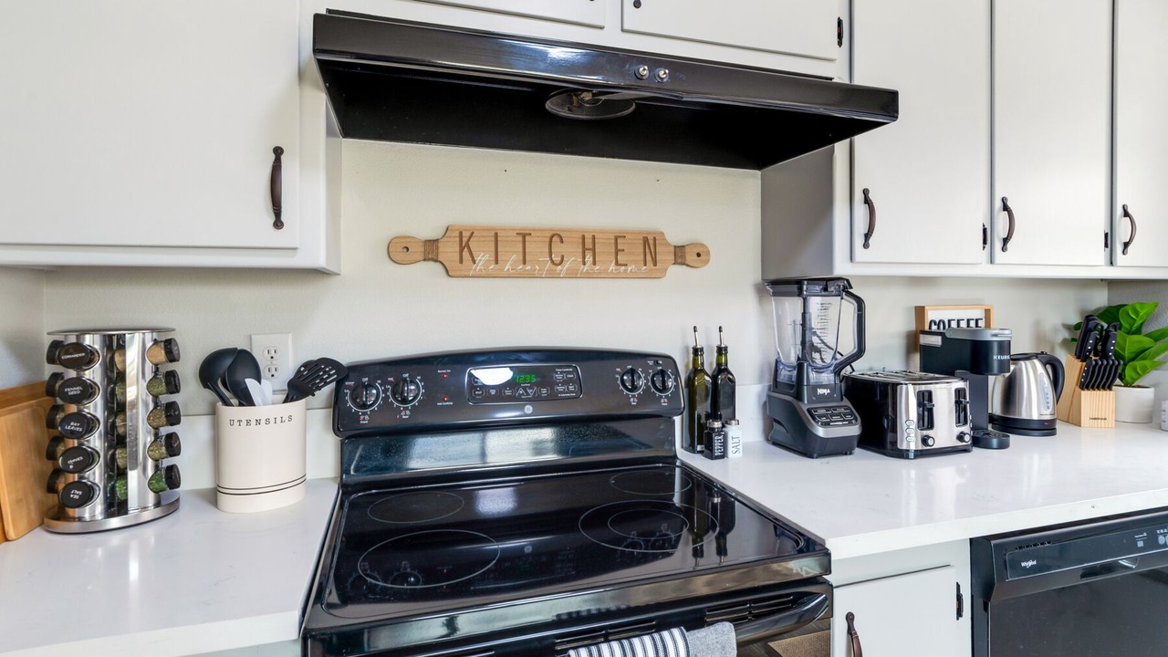 Photo of Kitchen in NE - Sterling