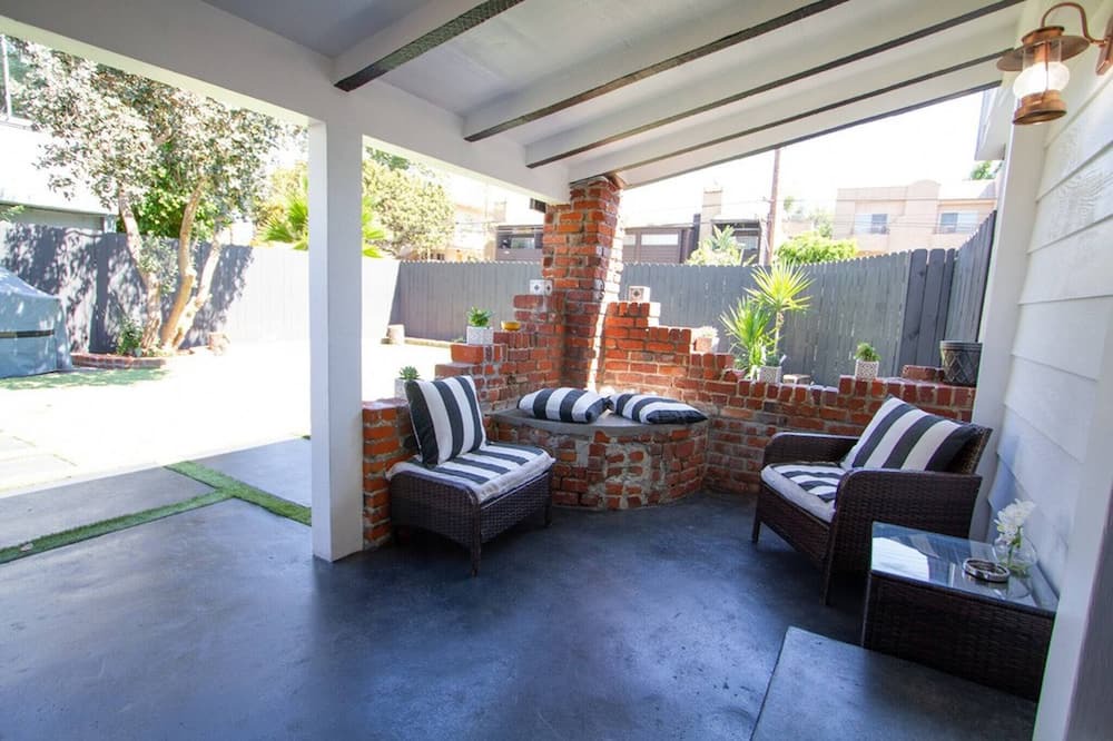 Photo of Outdoor in North Hollywood