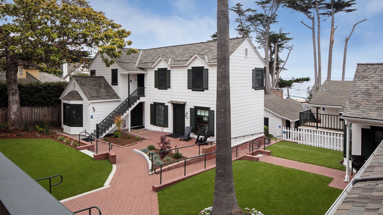 Photo of Outdoor in Golden Rectangle
