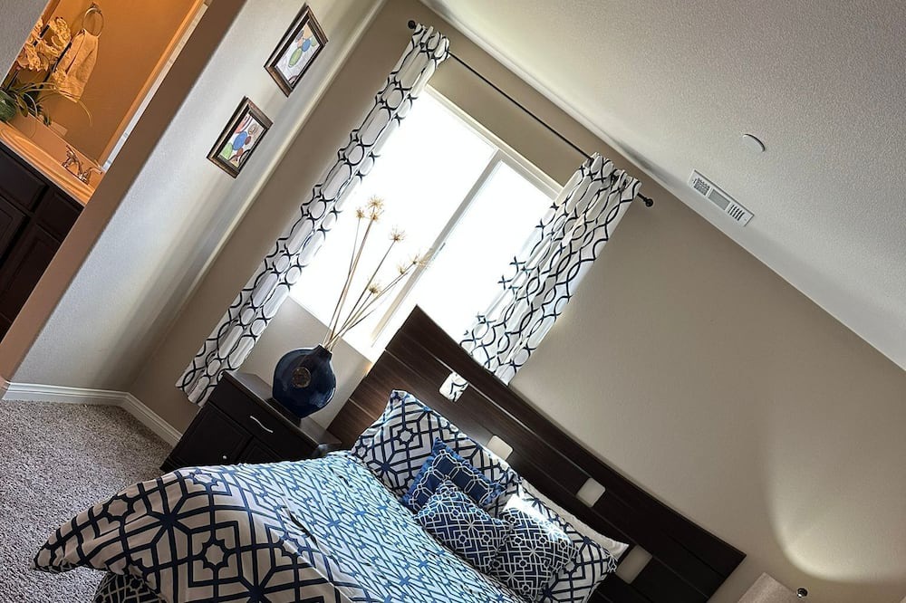 Photo of Bedroom in Menifee