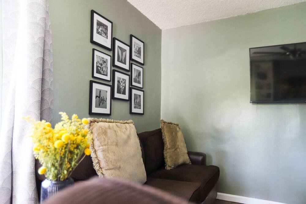 Photo of Bedroom in South Redlands