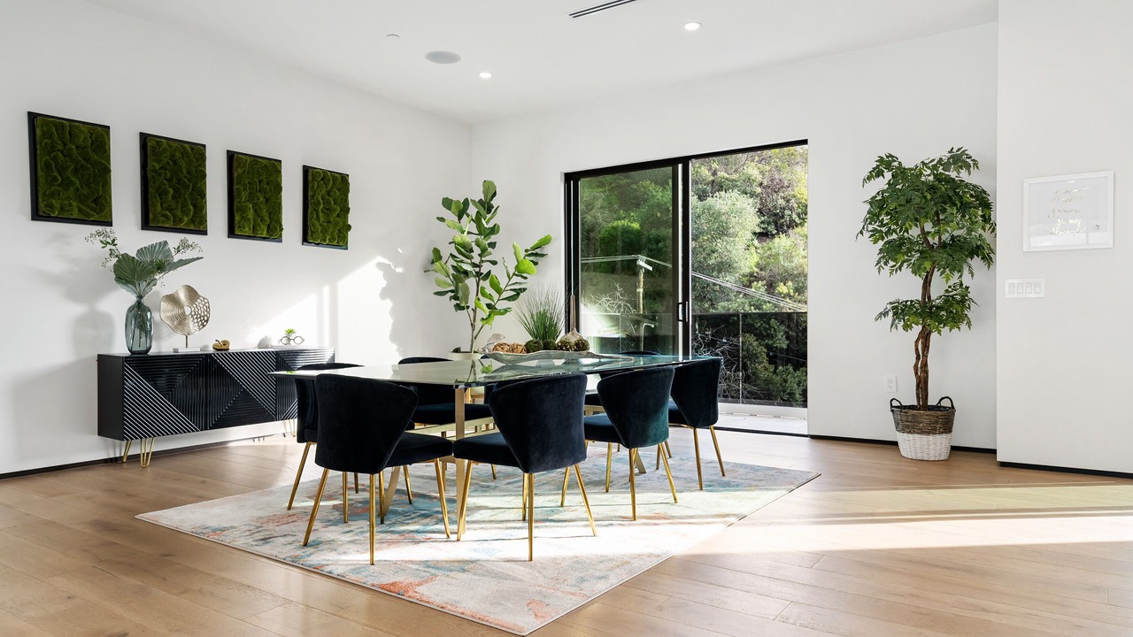 Photo of Outdoor in Laurel Canyon