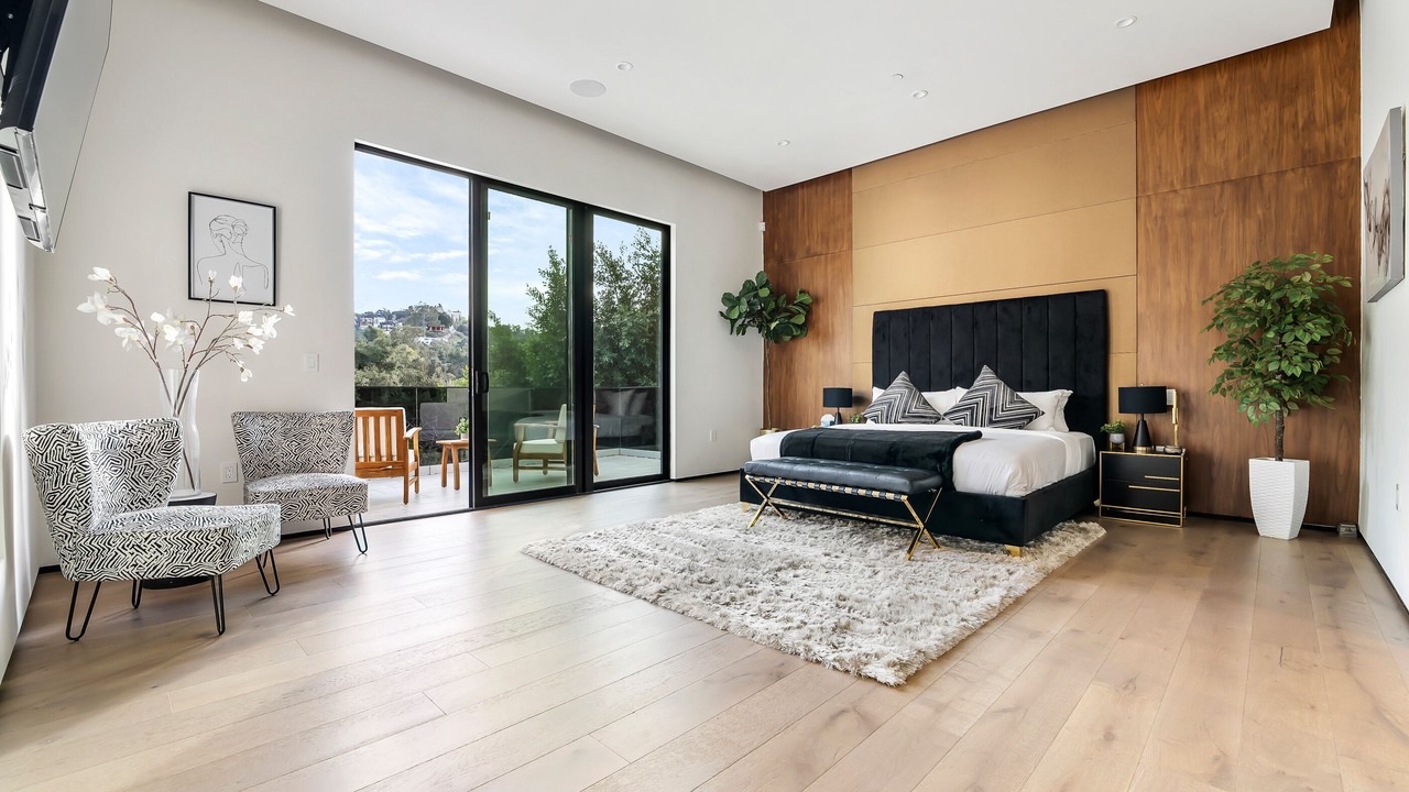 Photo of Outdoor in Laurel Canyon