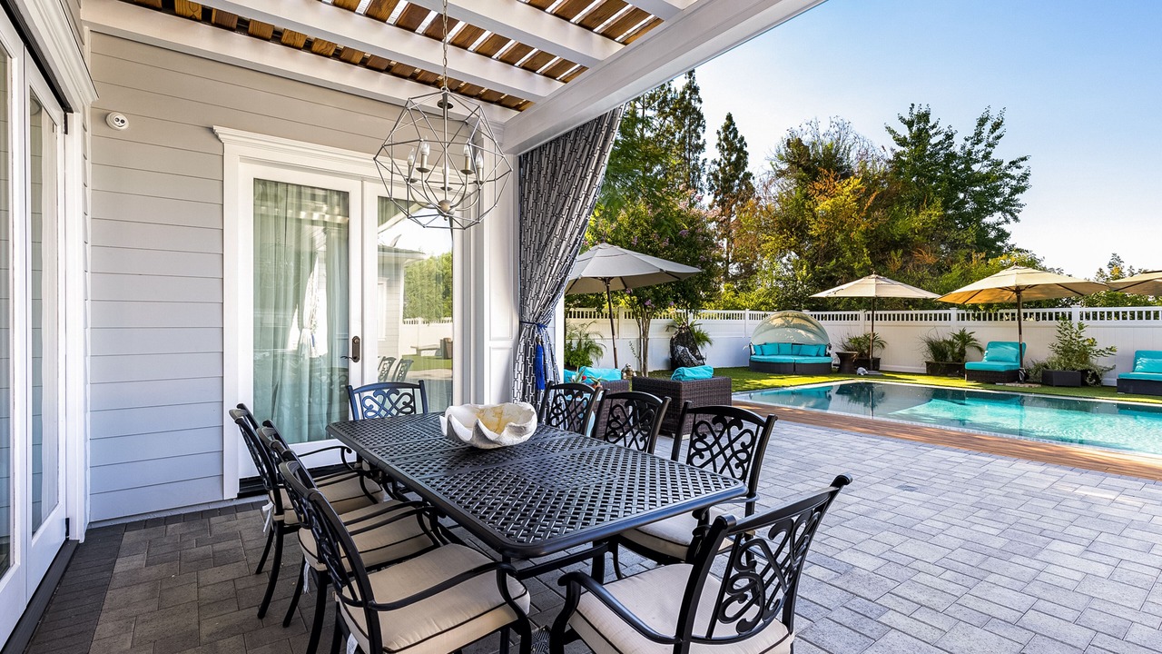 Photo of Patio Balcony in Tarzana