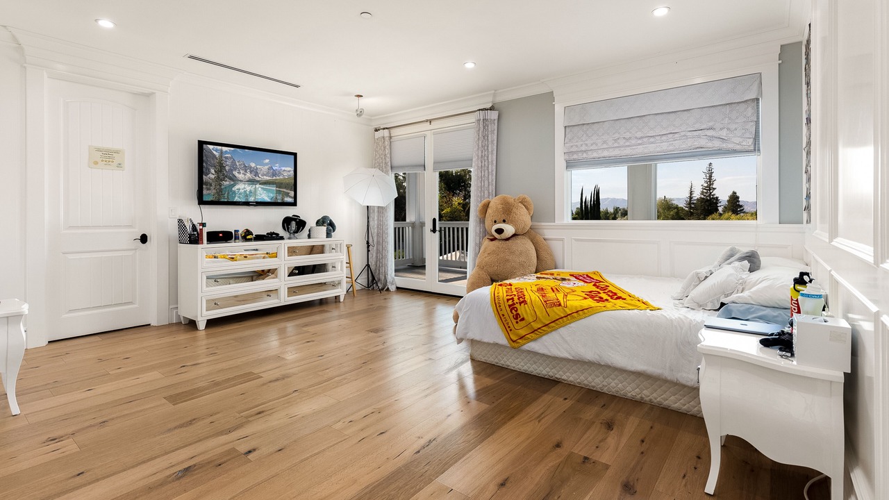 Photo of Outdoor in Tarzana