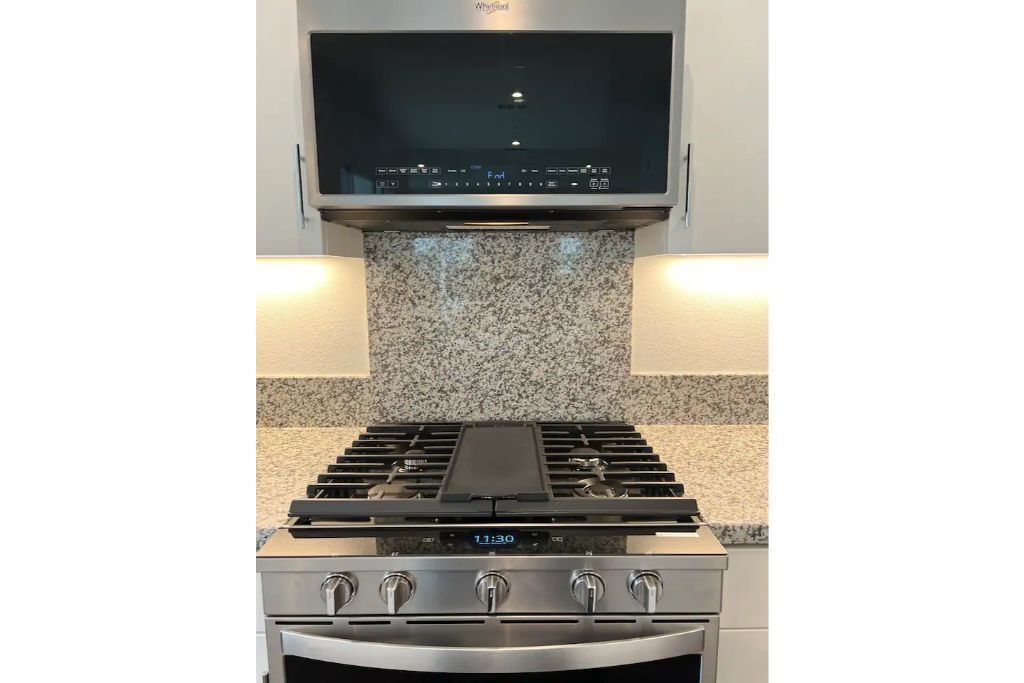 Photo of Kitchen in Southeast Anaheim