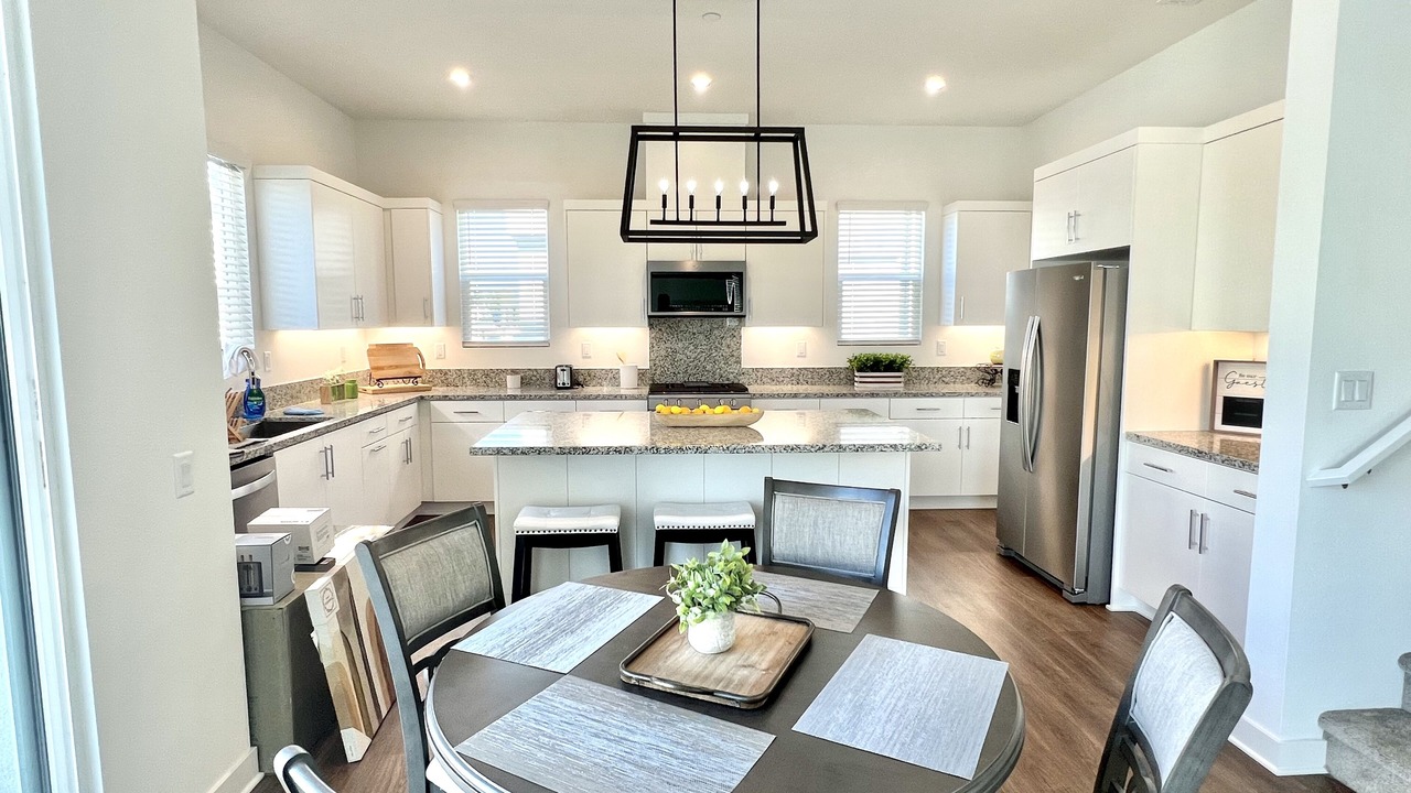 Photo of Kitchen in Southeast Anaheim
