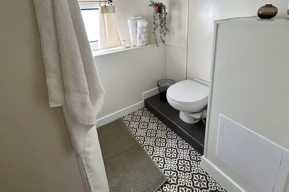 Photo of Bathroom in Daley Ranch